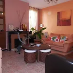 Daire Spacieux Avec Grand Patio, 1er Etage *