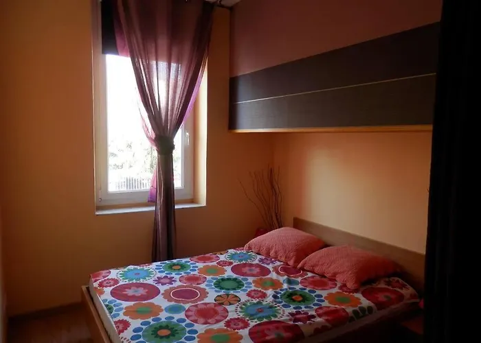 Spacieux Avec Grand Patio, 1er Etage Apartment Sigean
