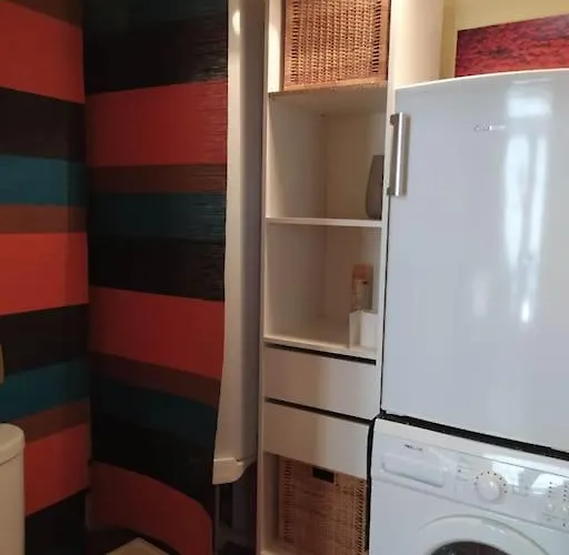 Spacieux Avec Grand Patio, 1er Etage Apartment *